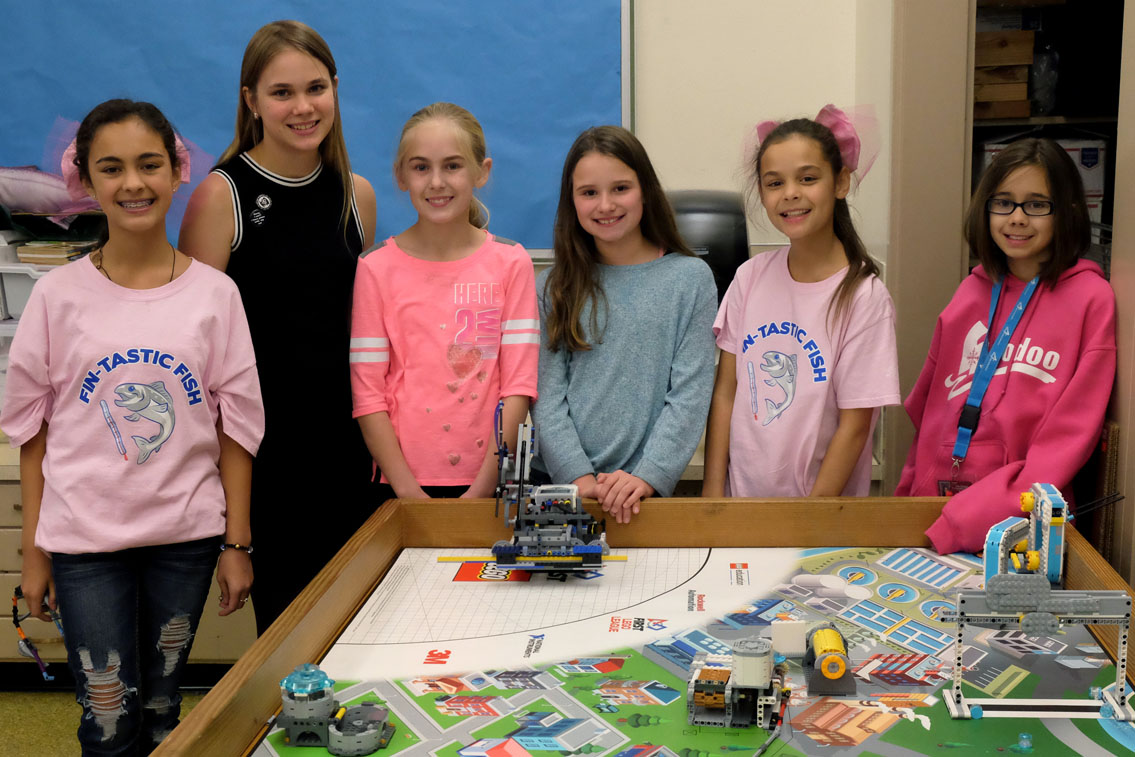 Oak Grove robotics girl's team.