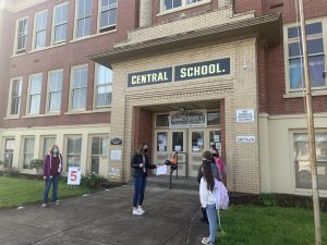 Central Elementary entry